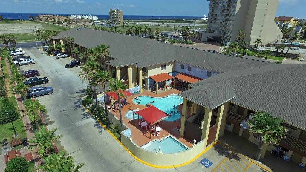 HOTEL RAMADA BY WYNDHAM & SUITES SOUTH PADRE ISLAND, TX 2* (United States)  - from US$ 57 | BOOKED